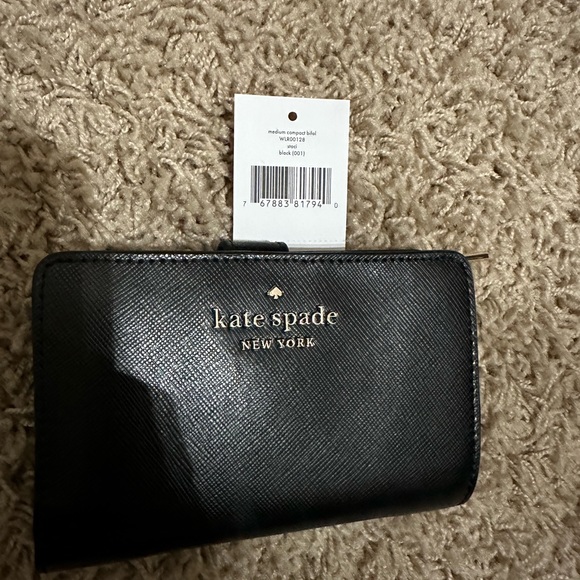 Kate Spade black Staci Wallet - Picture 3 of 9